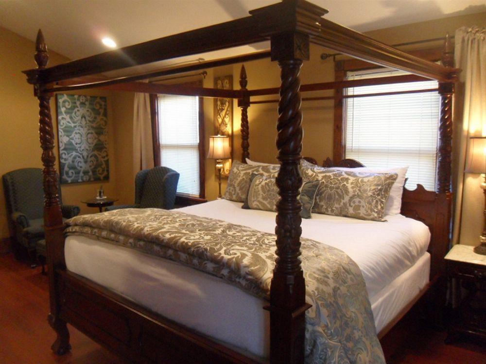 Carriage Way Adults Only - 21 Years Old And Up Alojamento de Acomodação e Pequeno-almoço St. Augustine