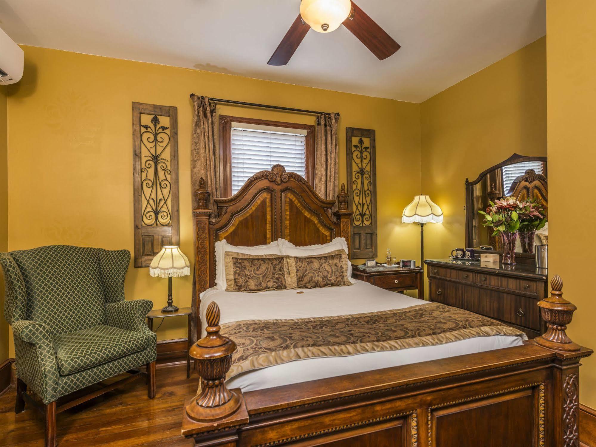 Carriage Way Adults Only - 21 Years Old And Up Alojamento de Acomodação e Pequeno-almoço St. Augustine