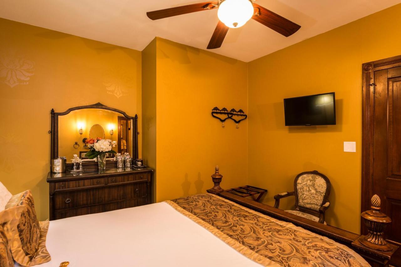 Carriage Way Adults Only - 21 Years Old And Up Alojamento de Acomodação e Pequeno-almoço 3*